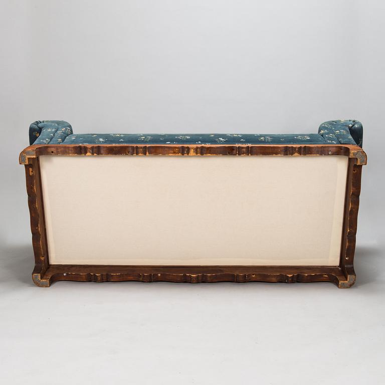 A 1920's sofa.