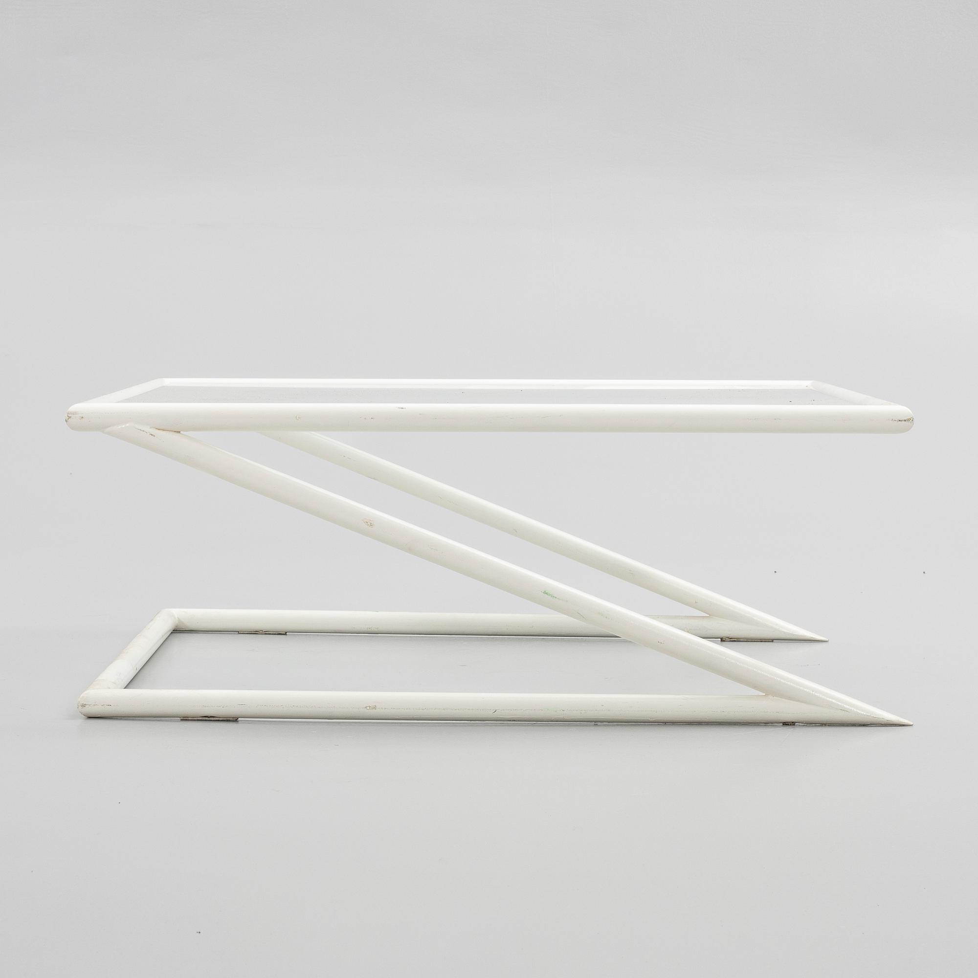Coffee table, late 20th century/2000s.