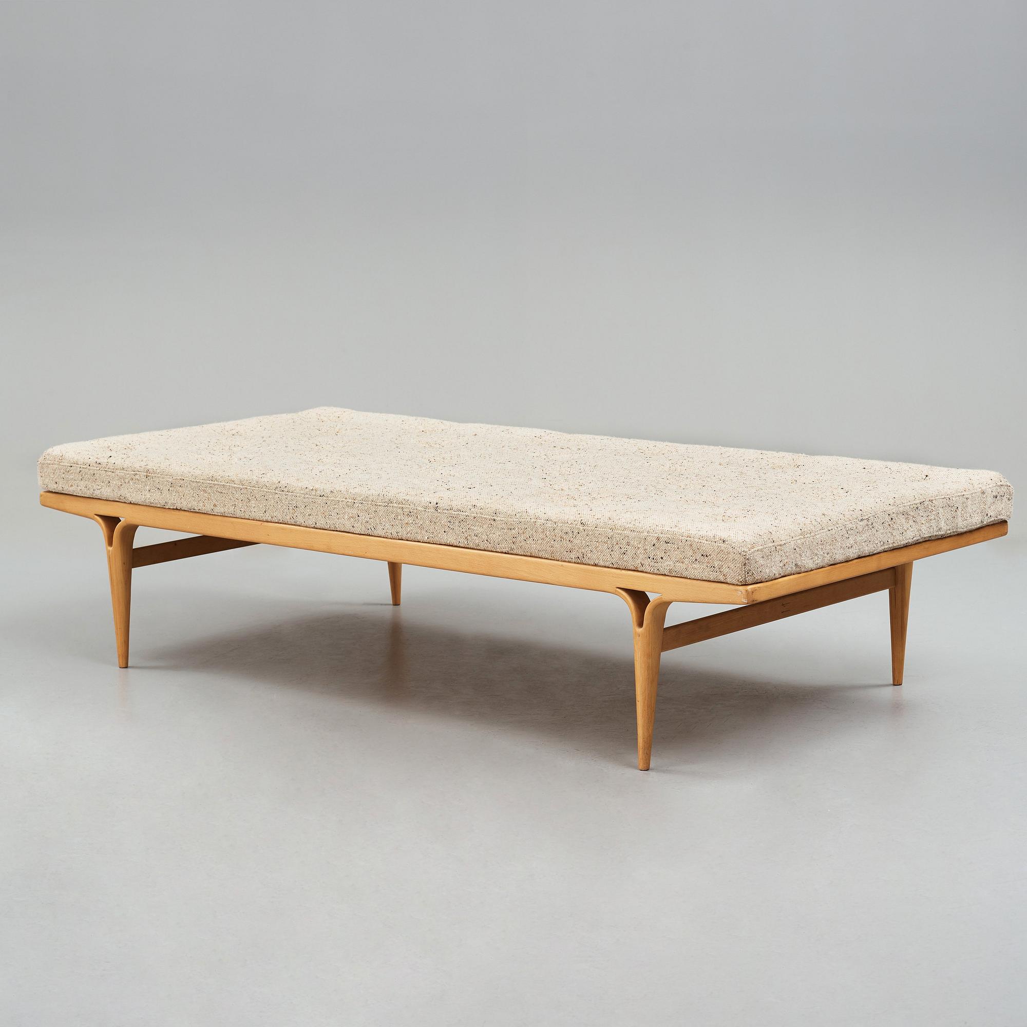 Bruno Mathsson, a beech daybed for Karl Mathsson, Sweden 1968.