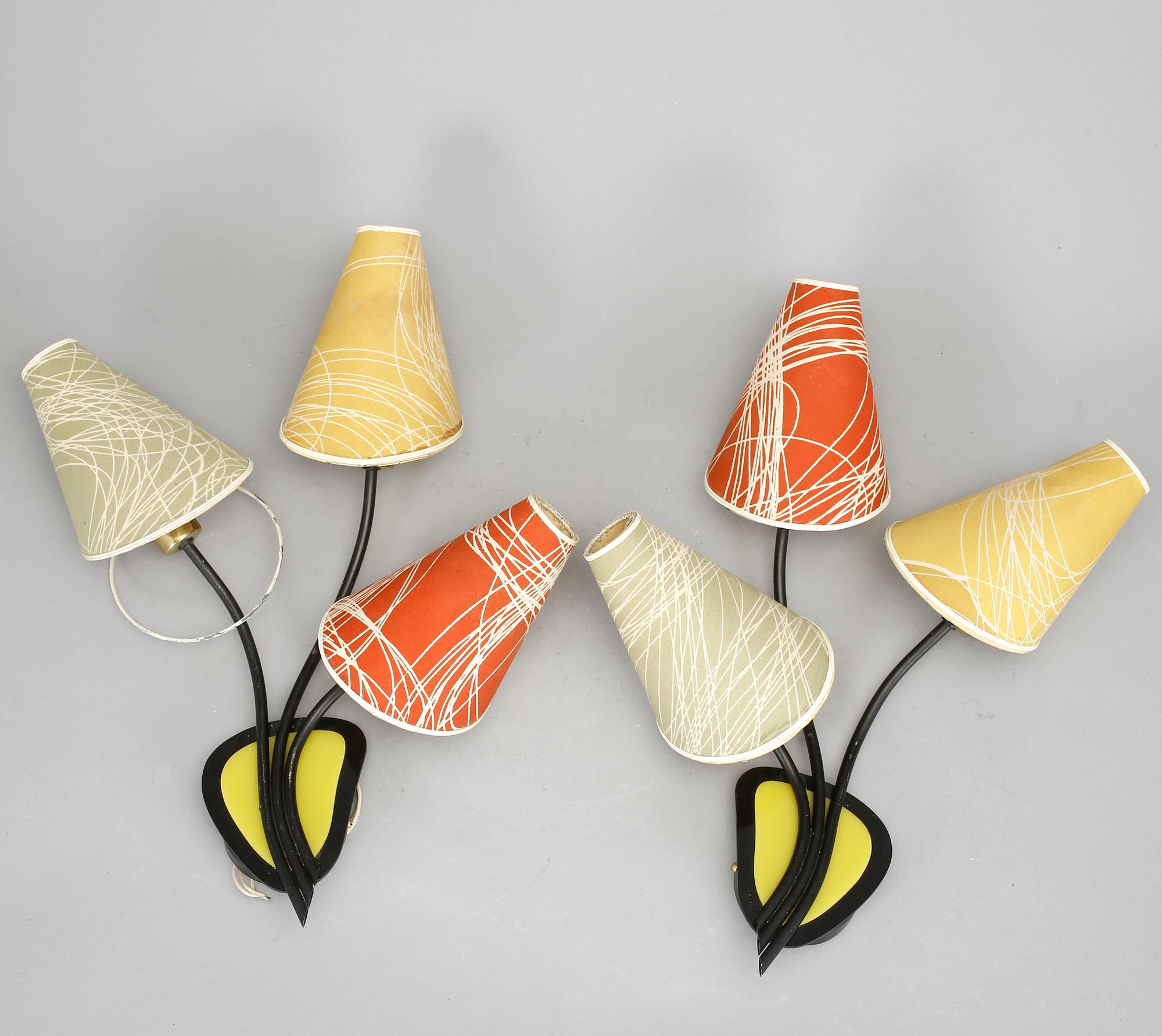 VÄGGLAMPOR, ett par, 1950-tal.