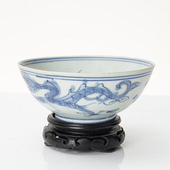 Skål, porslin, "Hatcher cargo", Transition, 1600-tal.