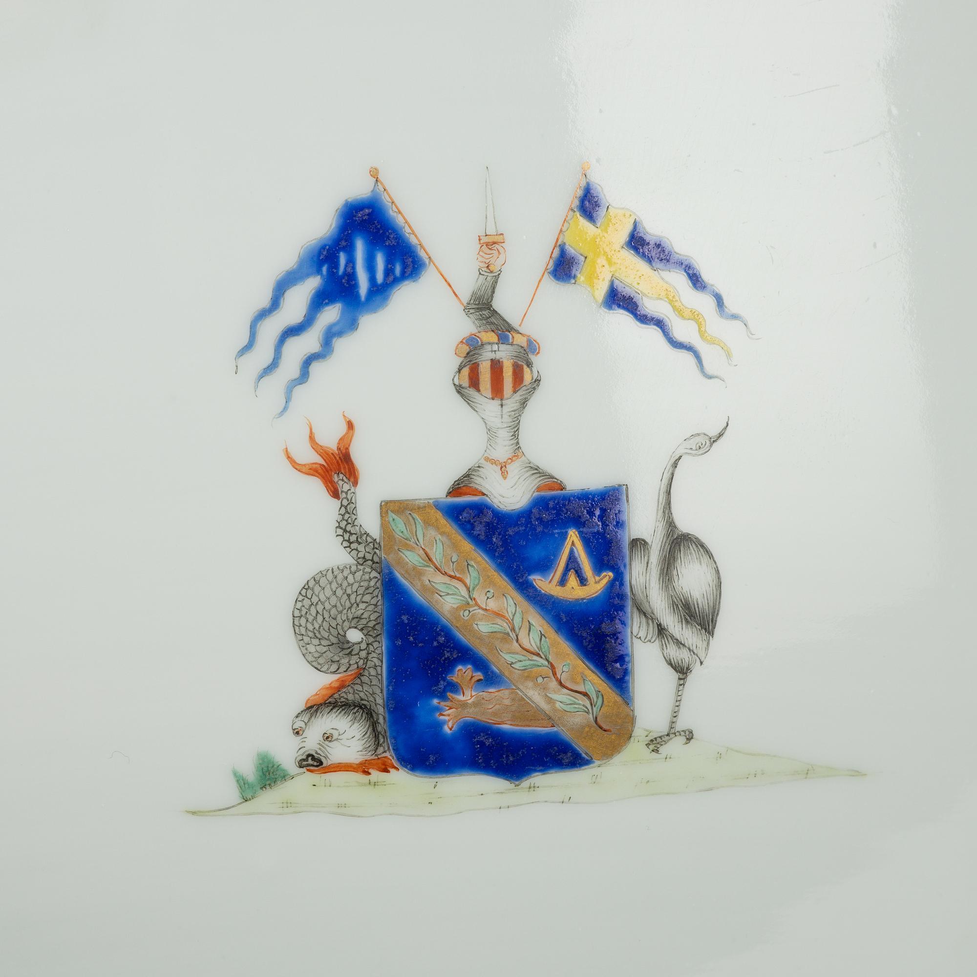 A Chinese armorial punch bowl with the Swedish arms of Wirsén, circa 1900.