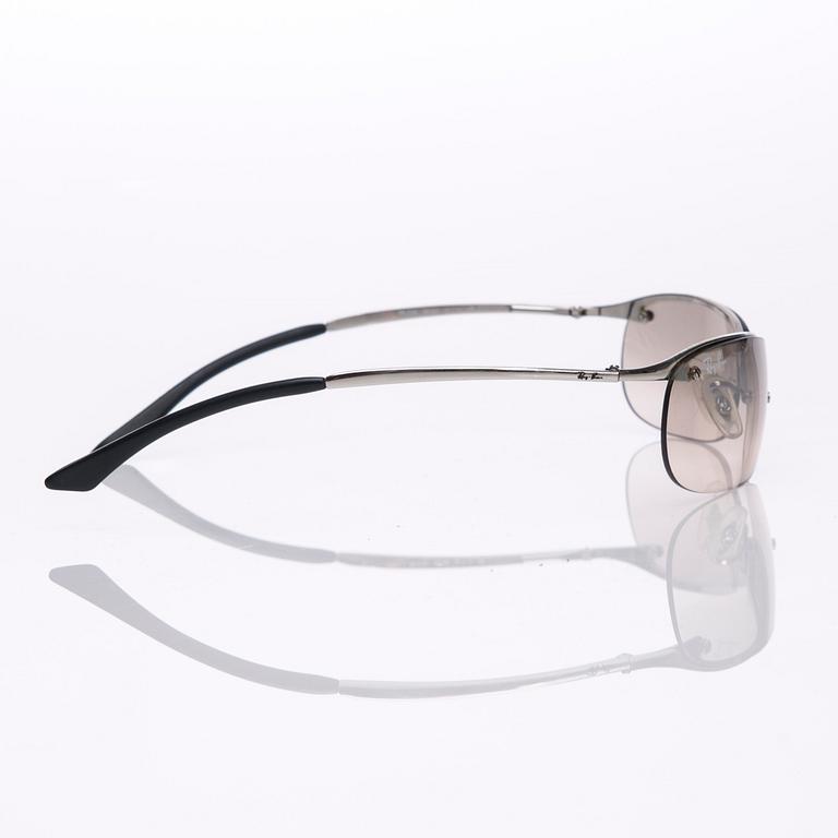 SOLGLASÖGON, Ray-Ban.