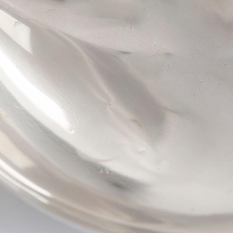 Tapio Wirkkala, a 1950s 'Lieve' silver bowl, marked TW, Kultakeskus, Hämeenlinna 1958.