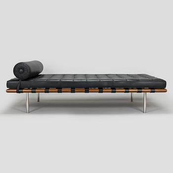 Ludwig Mies van der Rohe, Daybed, "Barcelona" Knoll Studio 2007.