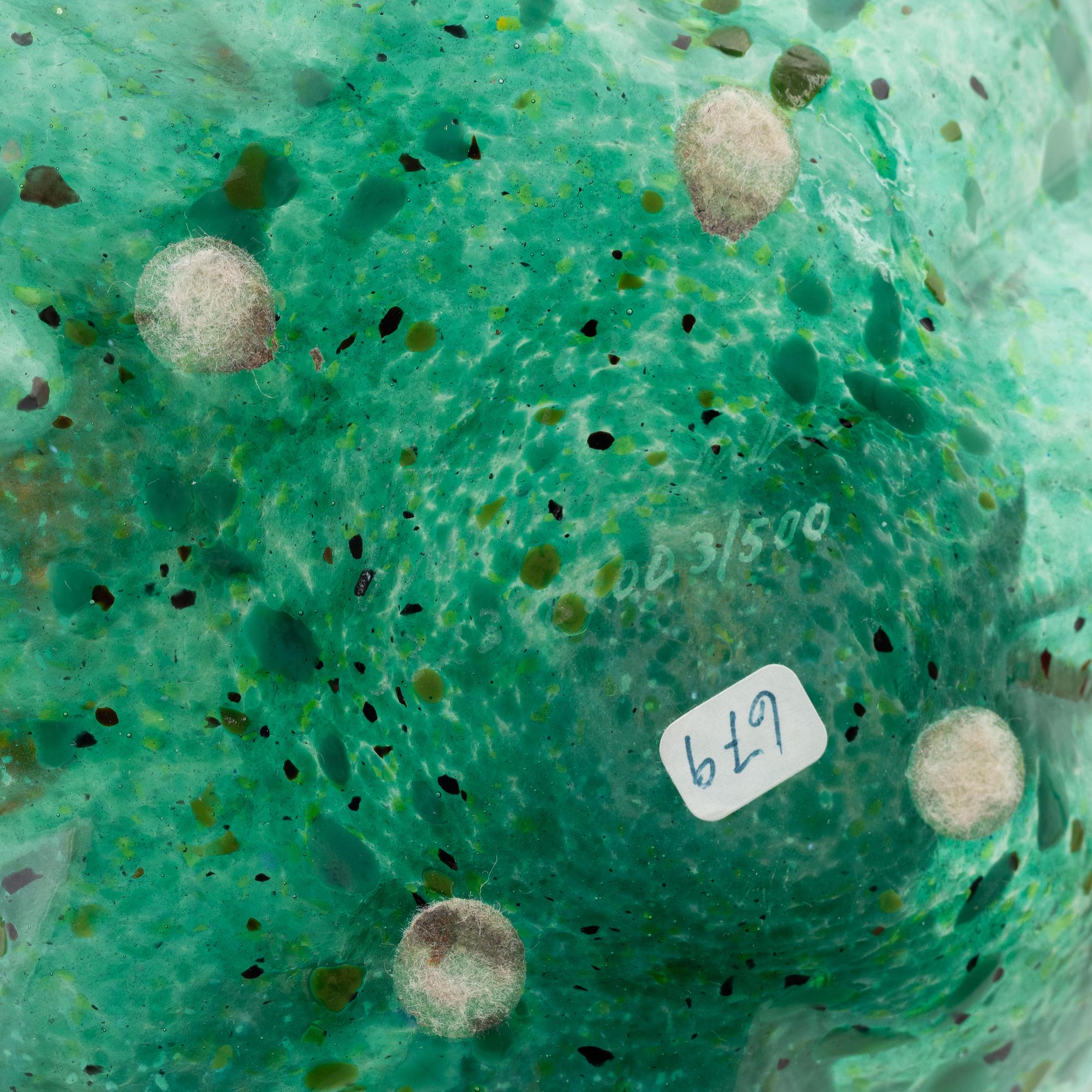 Skulpturer, 6 st, glas, bl.a. Gunnel Sahlin för Kosta Boda.