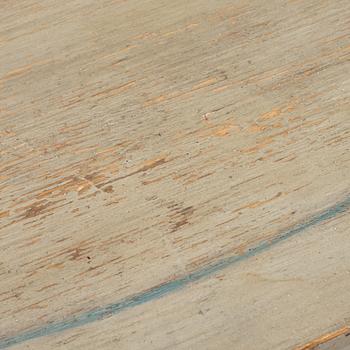 Halvmånebord, sent 1800-tal. Senbarockstil.