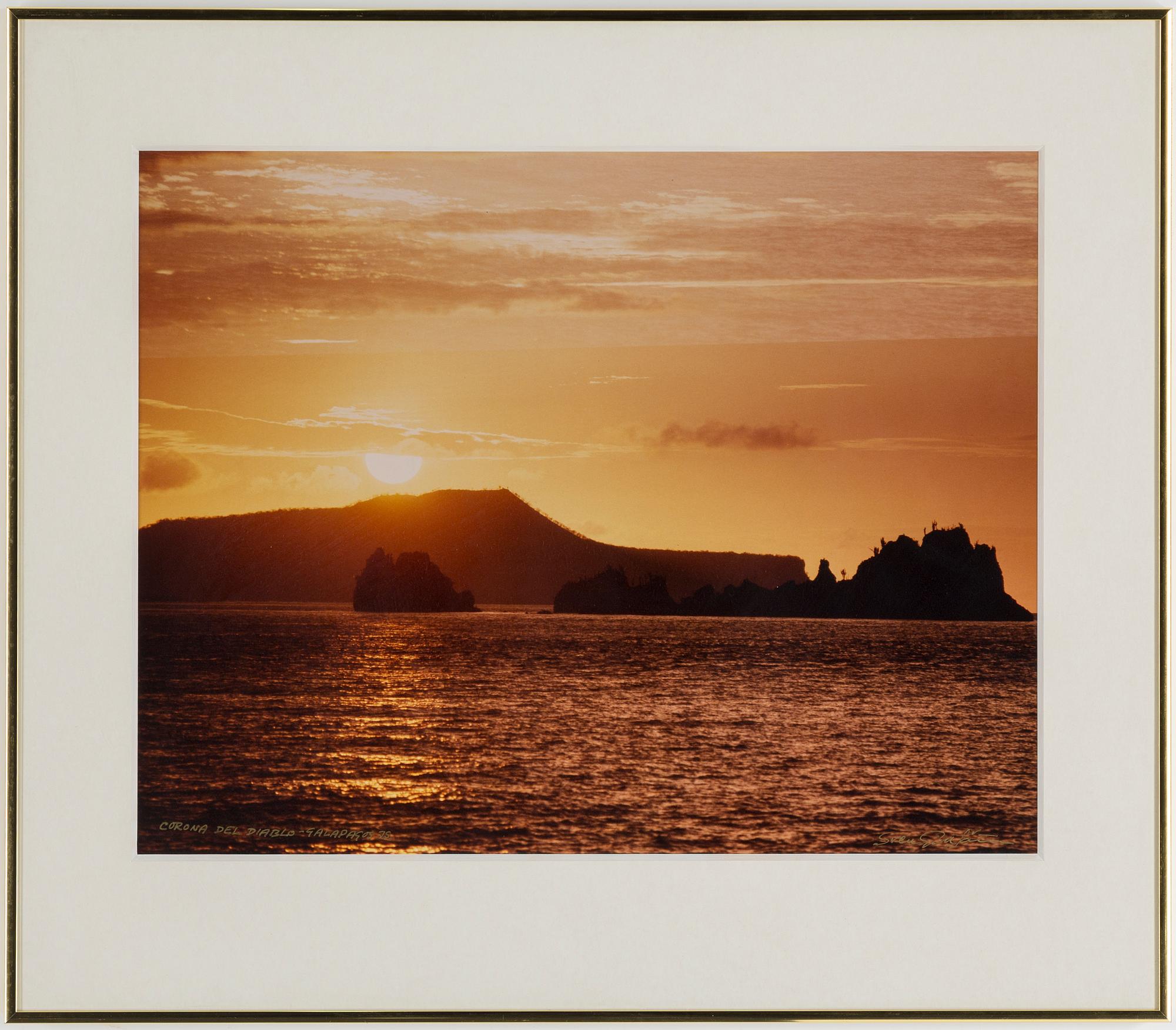 SVEN GILLSÄTER, fotografier, tre stycken. Signerade och daterade.