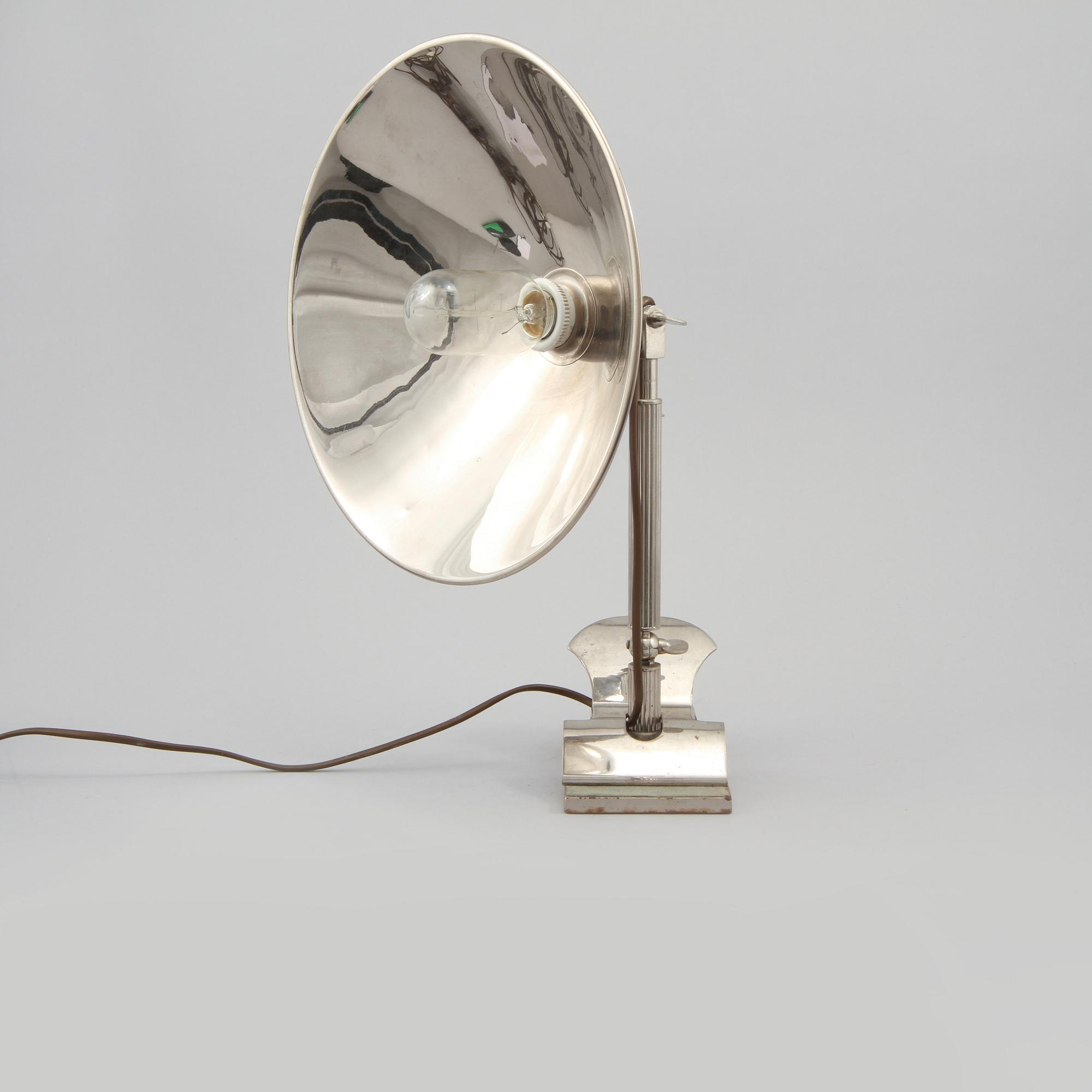 BORDSLAMPA, "Glory", 1900-talets första hälft.
