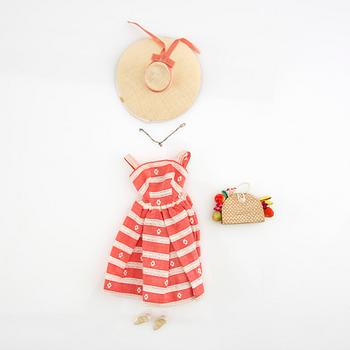 Barbie clothes 4 sets. Vintage, including "Busy Morning" Mattel 1963, "Winter Holiday", Mattel 1959-63.