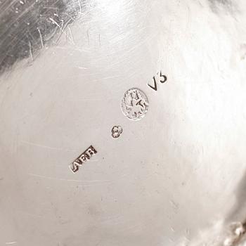 GRÄDDKANNA, silver, Anders Emanuel Blomqvist, Vadstena 1827. Vikt ca 143 gram.