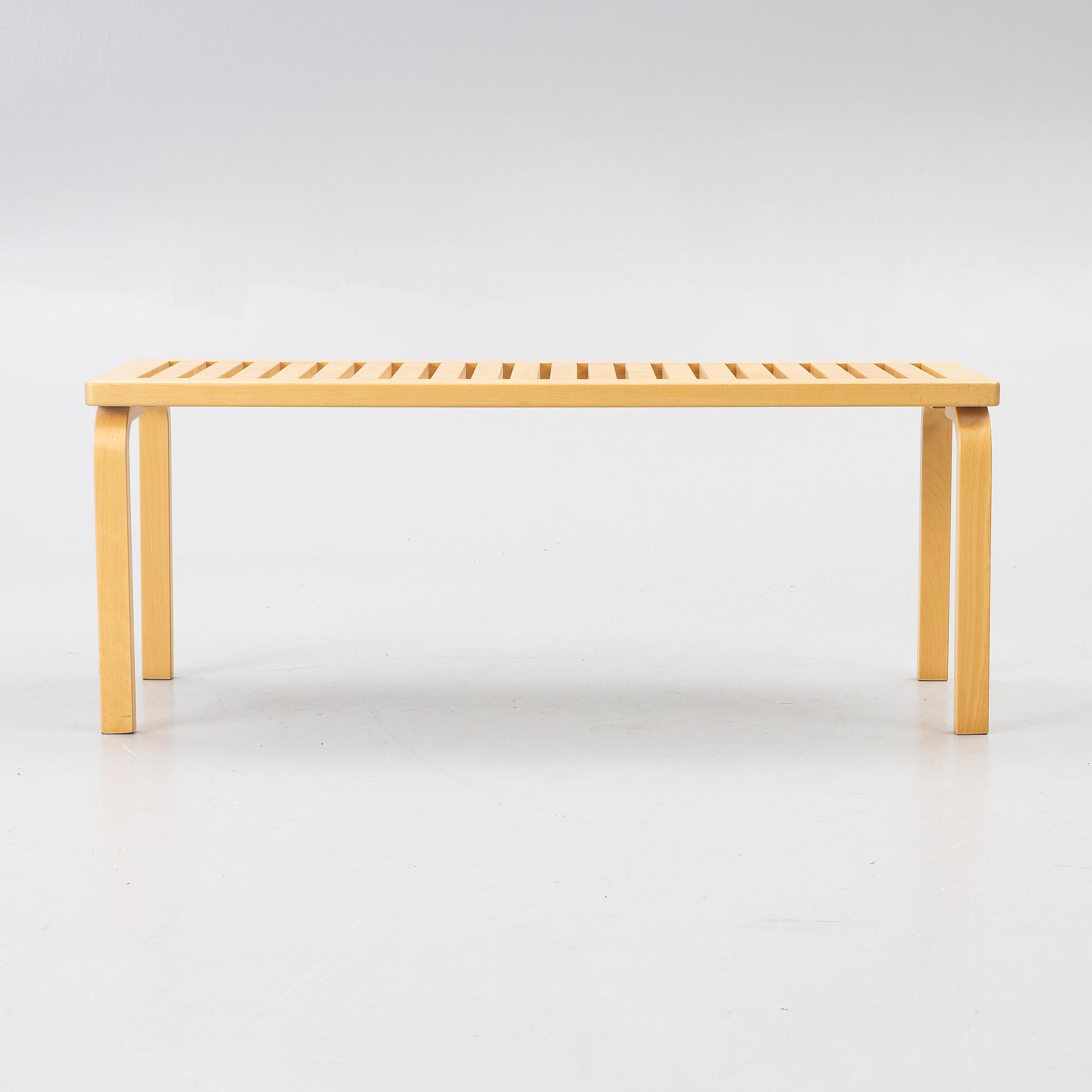 Alvar Aalto, bänk, modell 153A, Artek, Finland,