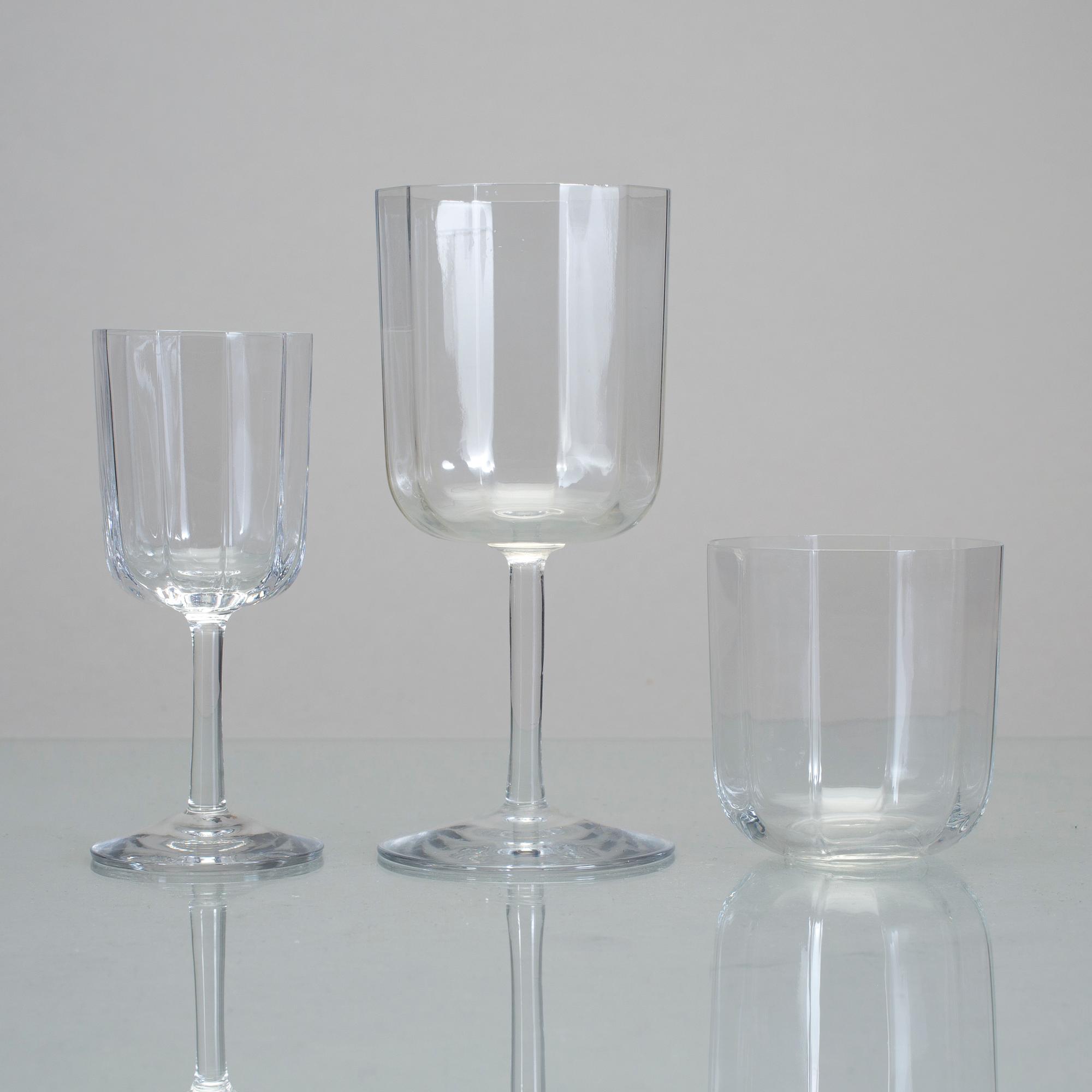 GLASSERVIS, 26 delar, "Oktav", Bertil Vallien, Kosta Boda.