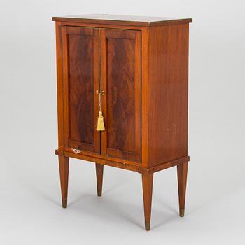 A cabinet, first half of the 20th century.