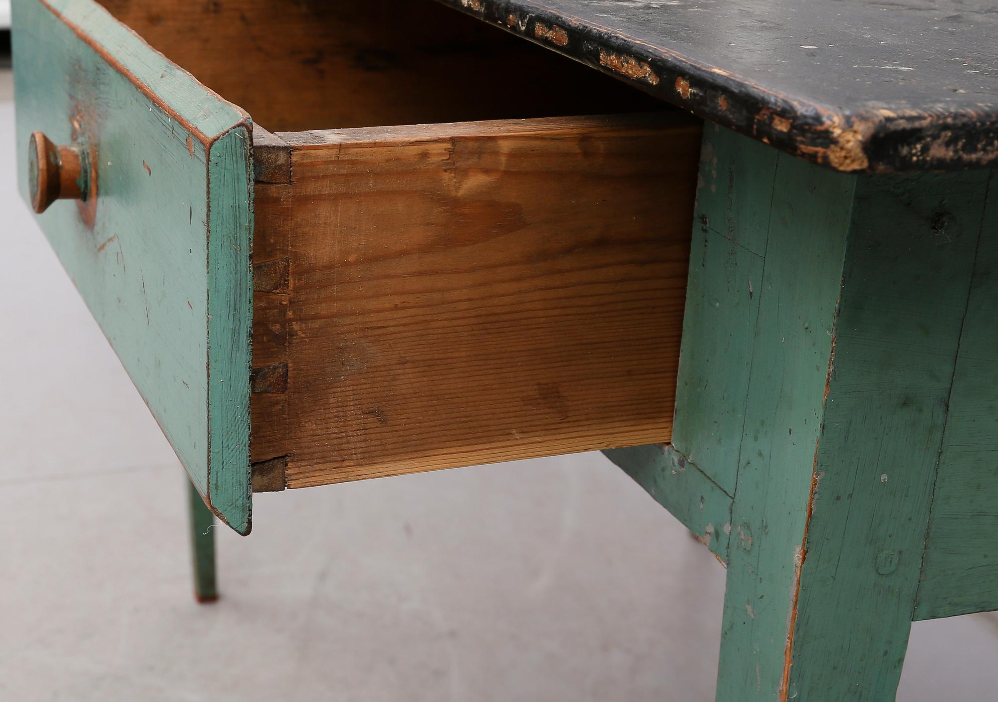 SKRIVBORD, allmoge, 1800-talets början.