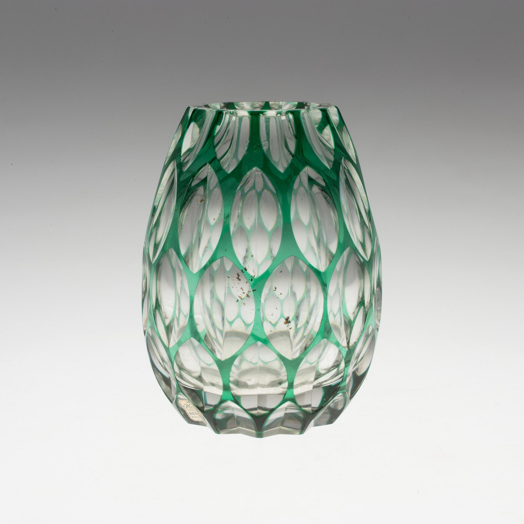 A glass vase designed by Elis Bergh for Kosta, 1940´s.