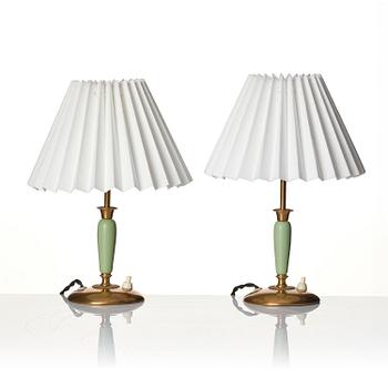 Bertil Brisborg, a pair of table lamps model "32420", Nordiska Kompaniet, 1940s-50s.