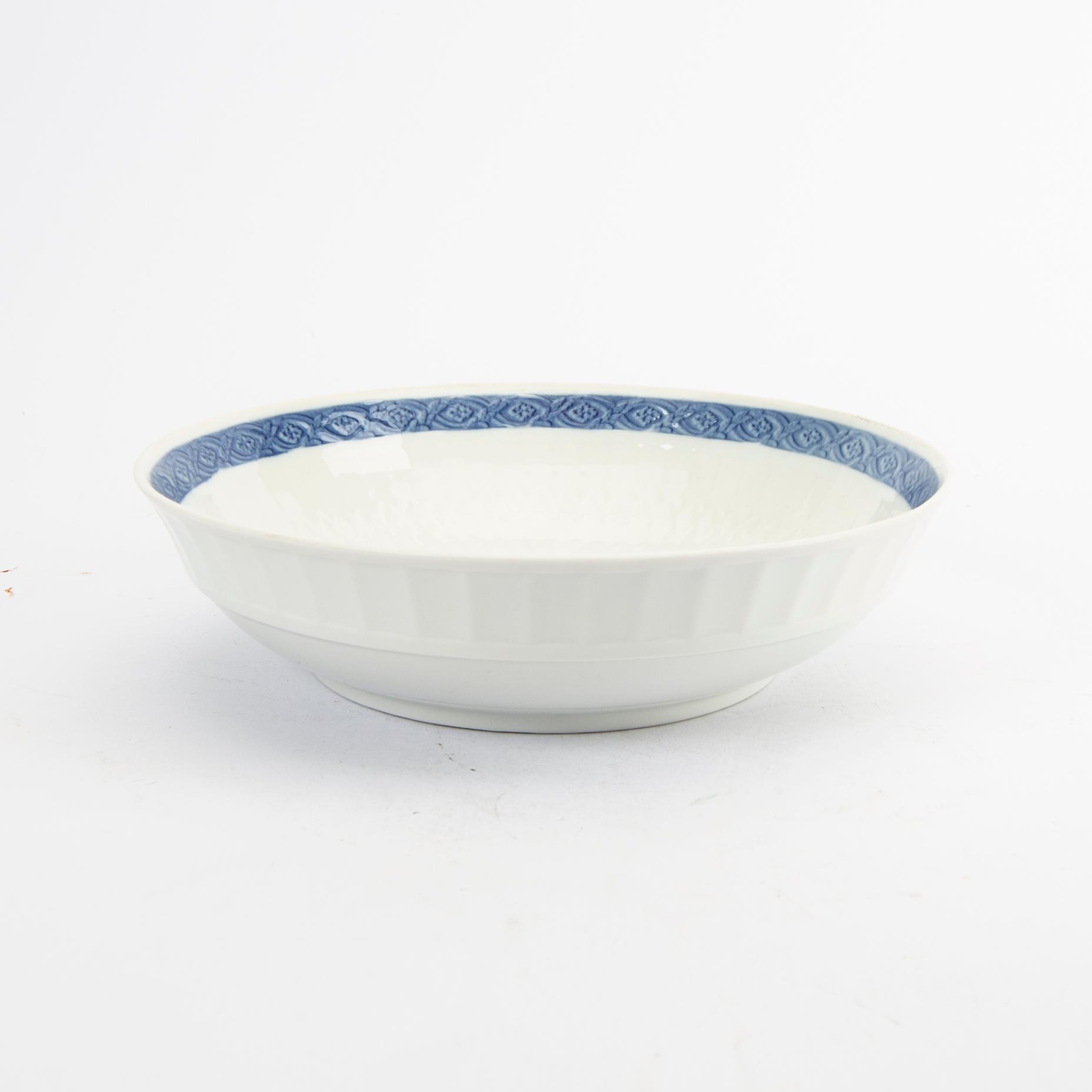 A 107 pcs "Blå vifte" dinner service Royal Copenhagen.