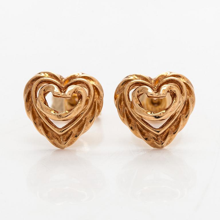 Kalevala Koru, earrings, “Talon sydän”, 14K gold.