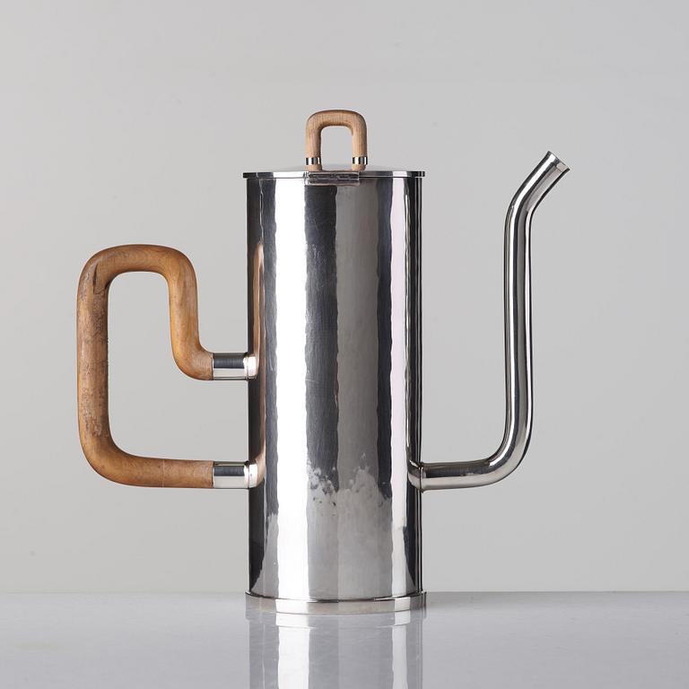 Sigurd Persson, a sterling coffee pot, executed by Lars Munkhammar, Stockholm 1984.