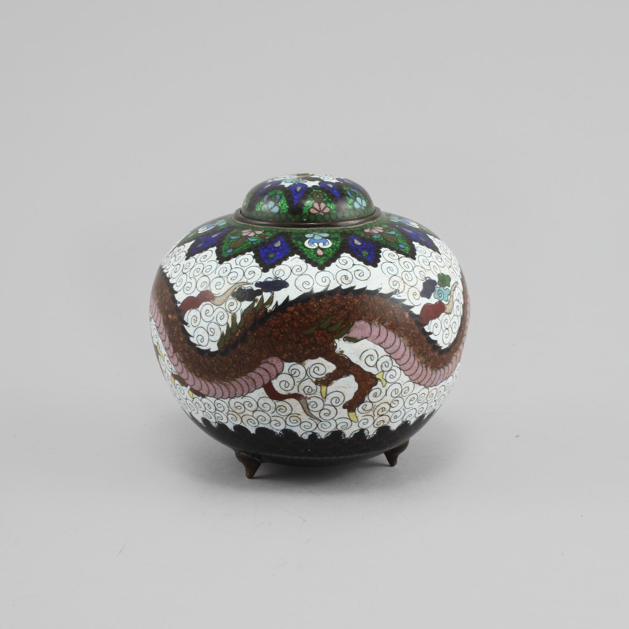 LOCKASK, cloisonné,  Kina, 1900-talets första hälft.