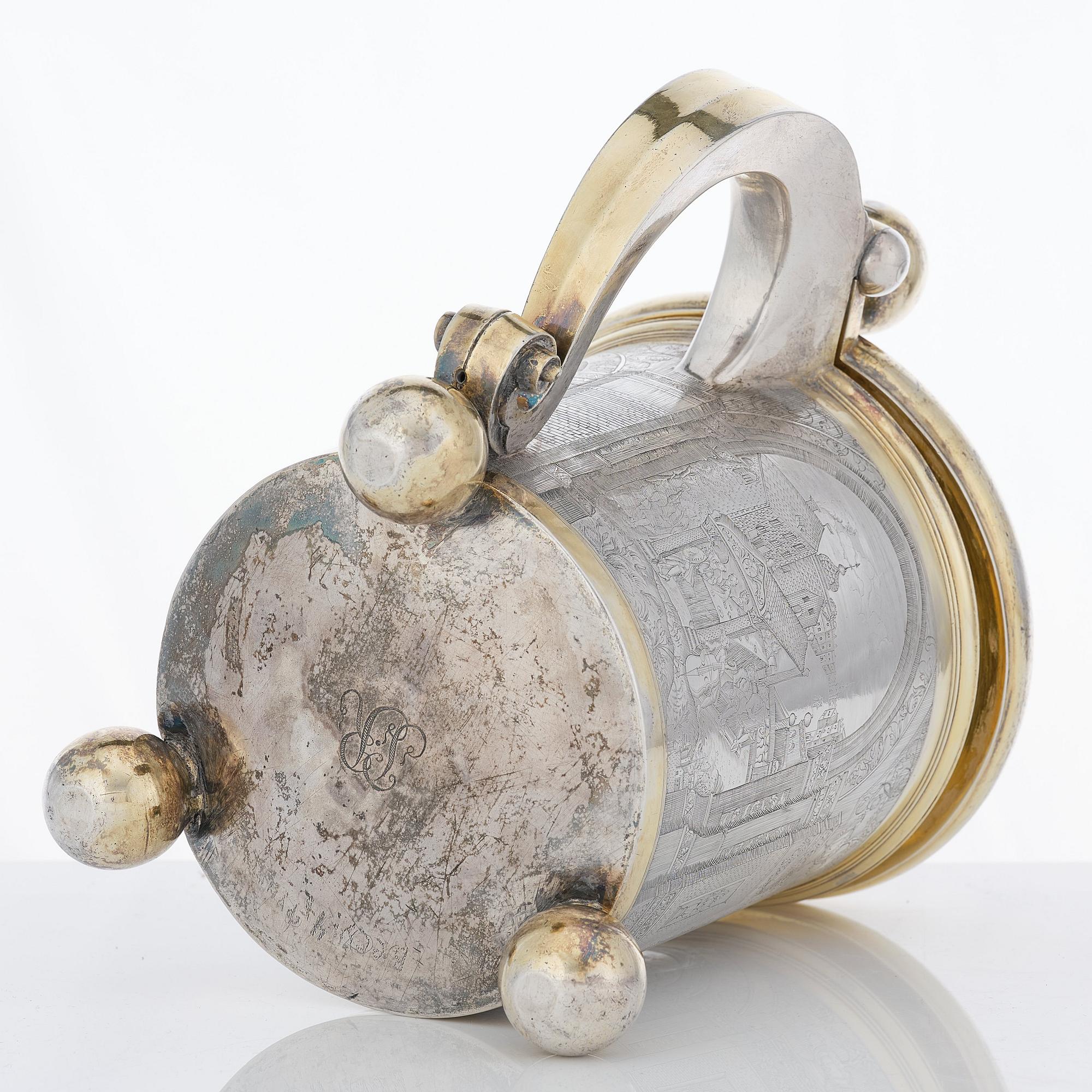 A Baltic 17th century parcel-gilt silver tankard, unmarked.