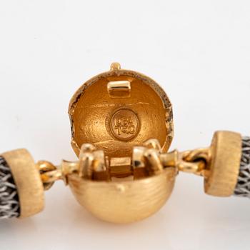 OLE LYNGGAARD, collier i silver med kullås i 18K guld.