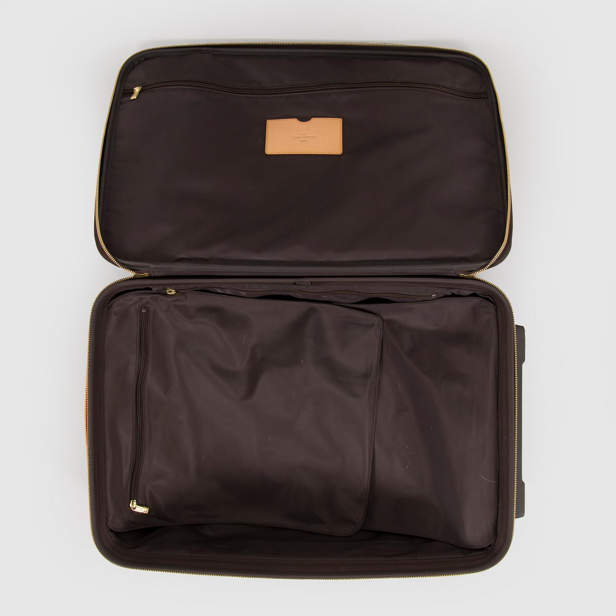 Louis Vuitton, resväska, "Pegase 55".