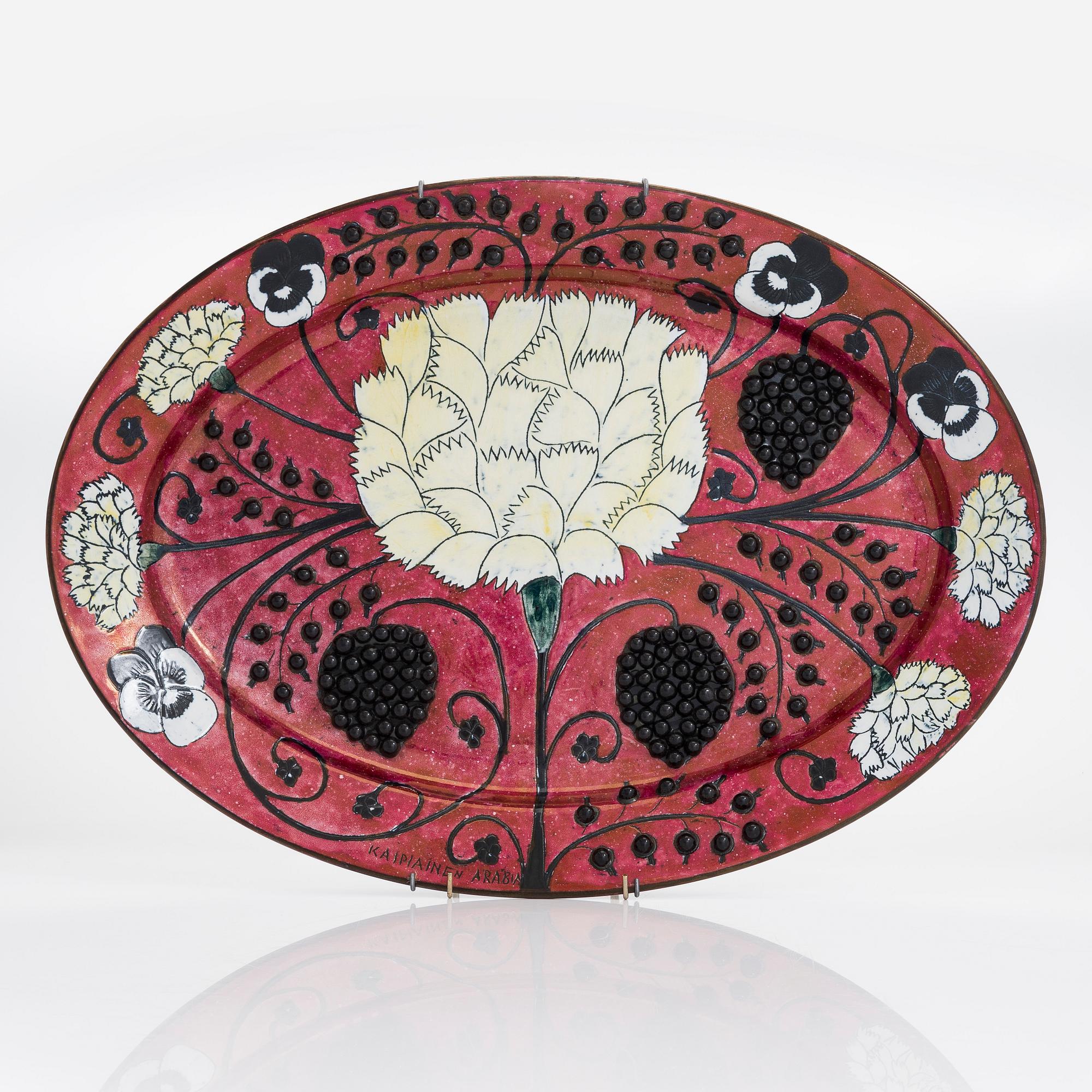Birger Kaipiainen, a decorative ceramic plate signed Kaipiainen Arabia.