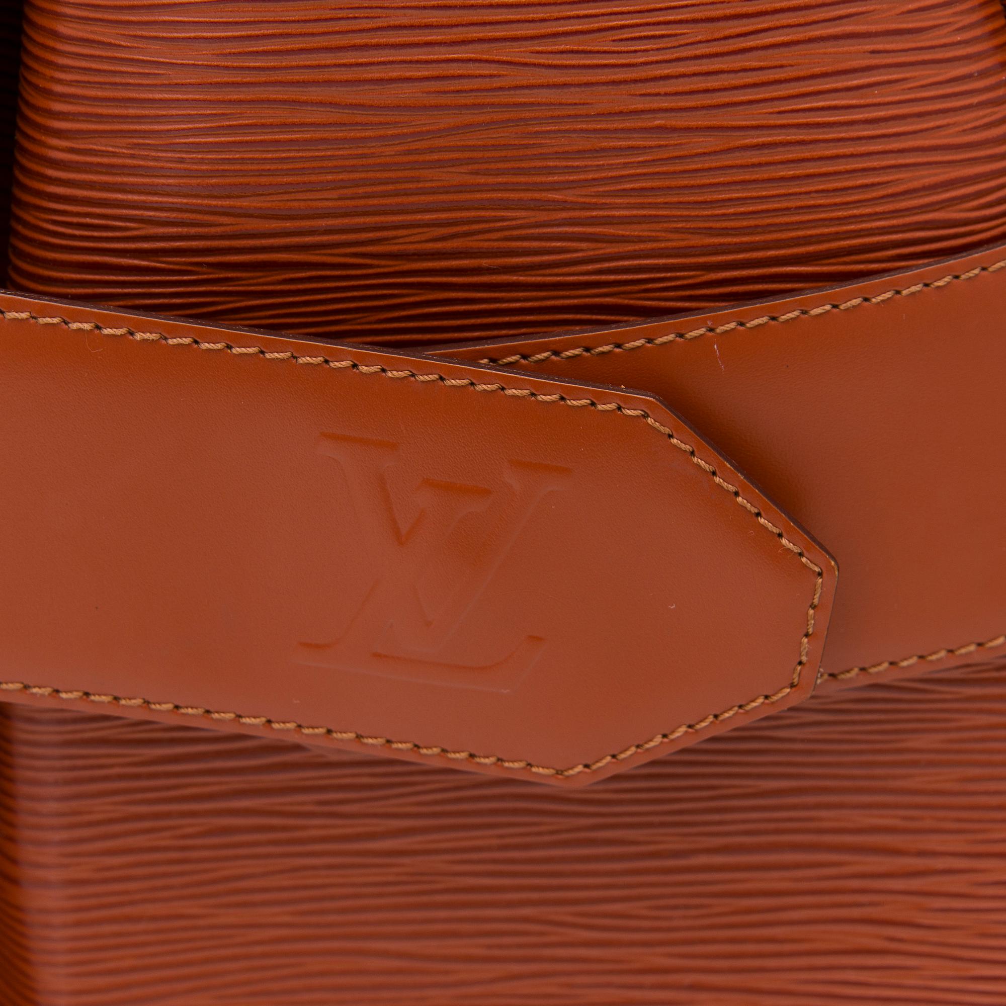 LOUIS VUITTON, "Epi Sac D'Epaule GM", VÄSKA.