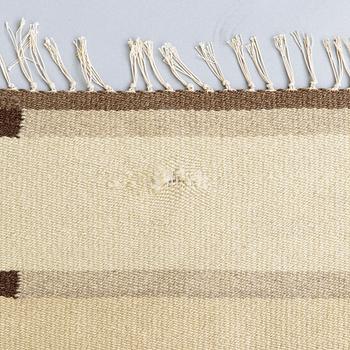 A 1930s Finnish flat weave carpet. Circa 260x200 cm.