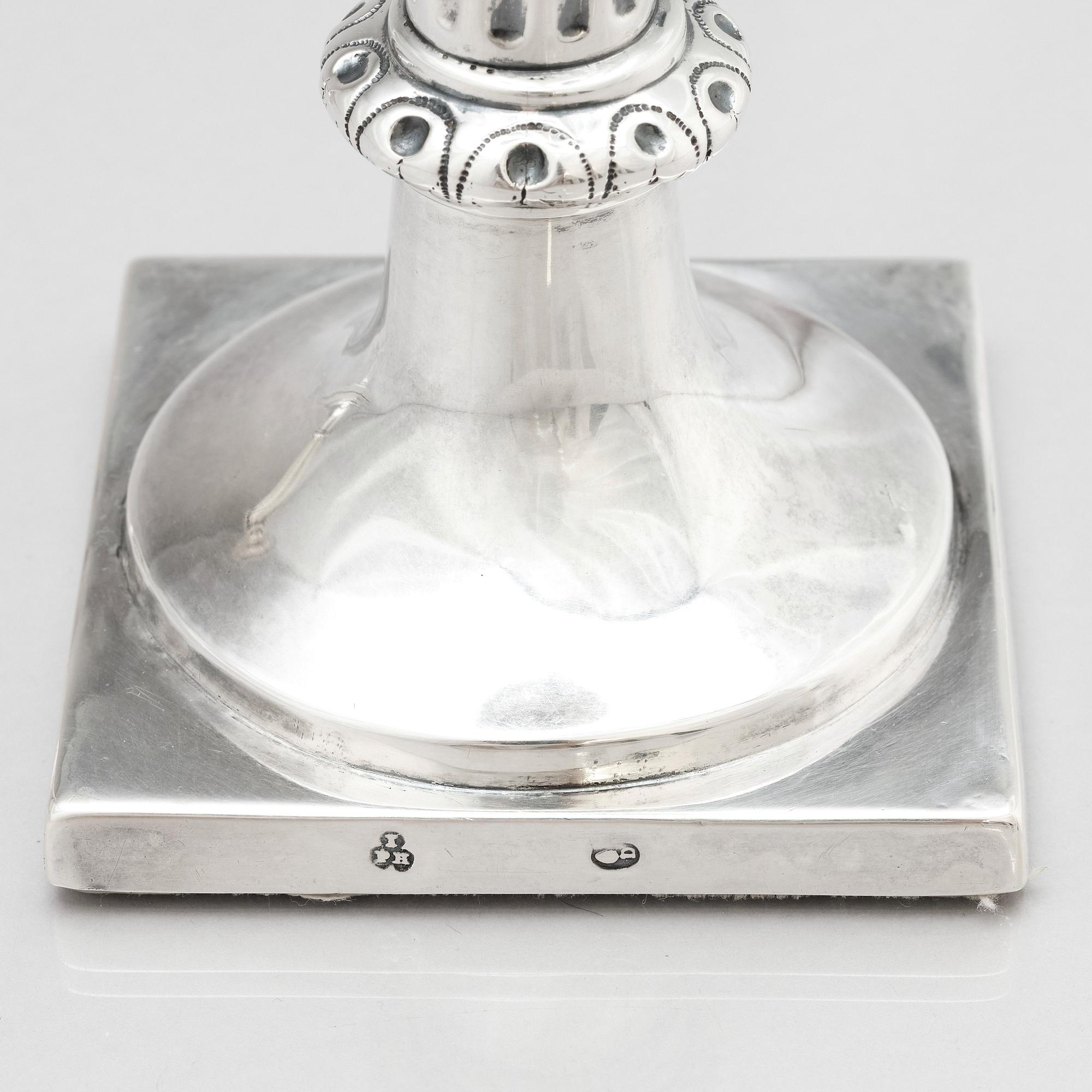 Johann Philipp Heckenauer, ljusstakar, ett par, silver, Augsburg 1787-1789.