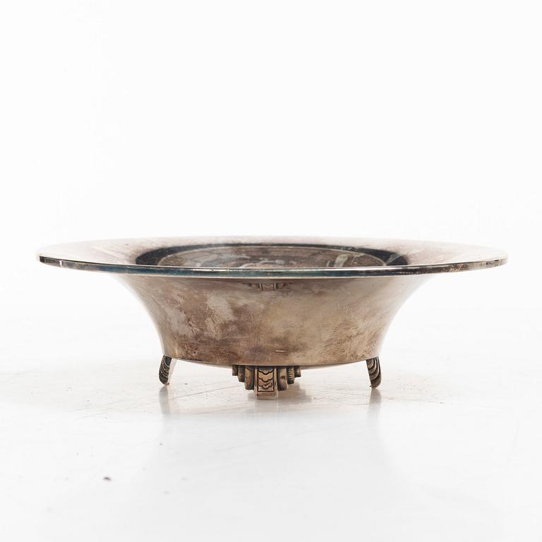 Bowl and dish, silver, Norway, first half of the 20th century.