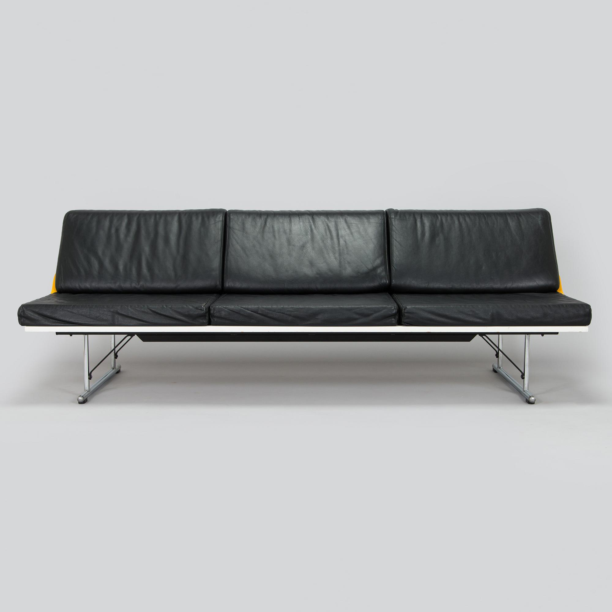 Yrjö Kukkapuro, a 1980's 'Experiment sofa' for Avarte.