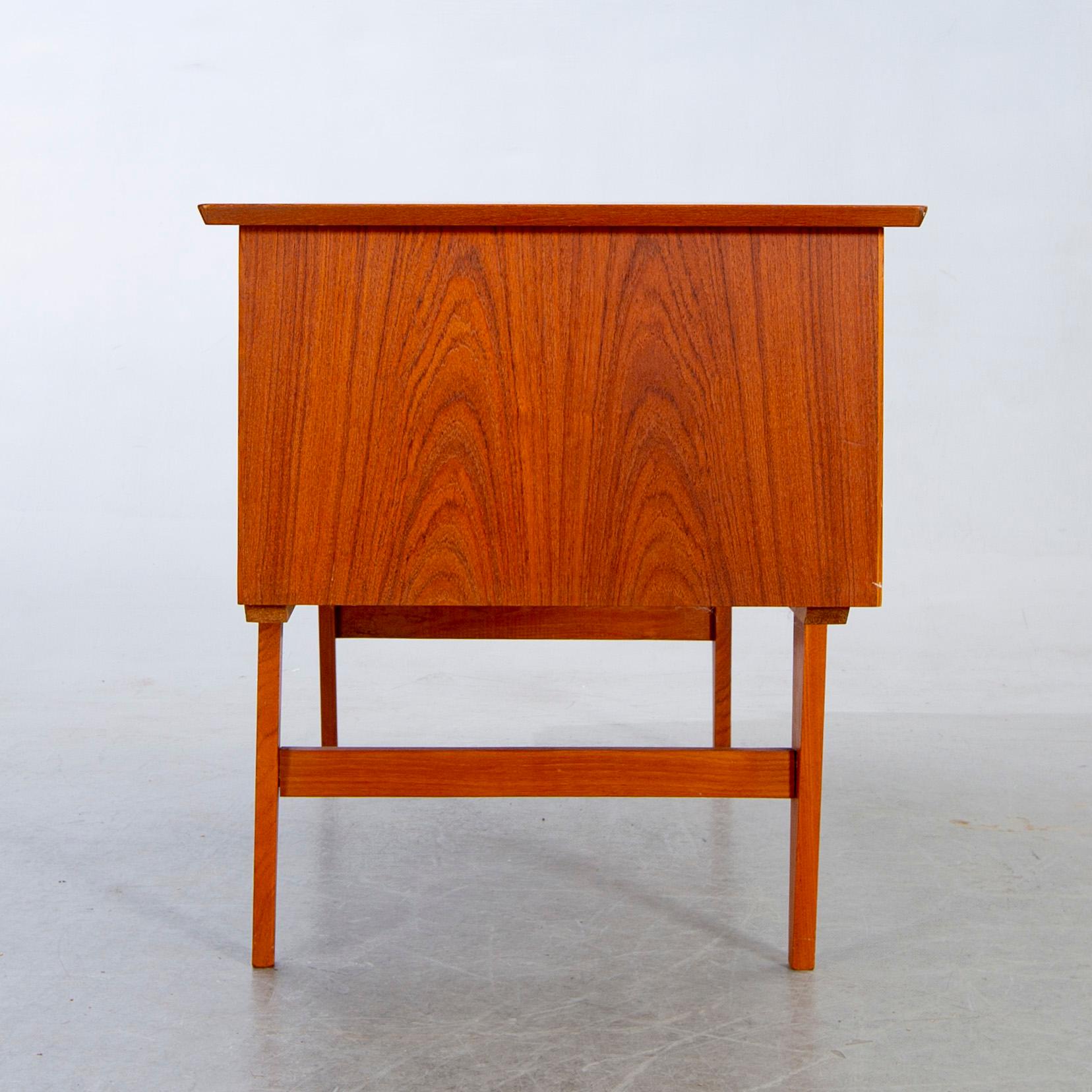 Skrivbord, teak, 1960-tal.