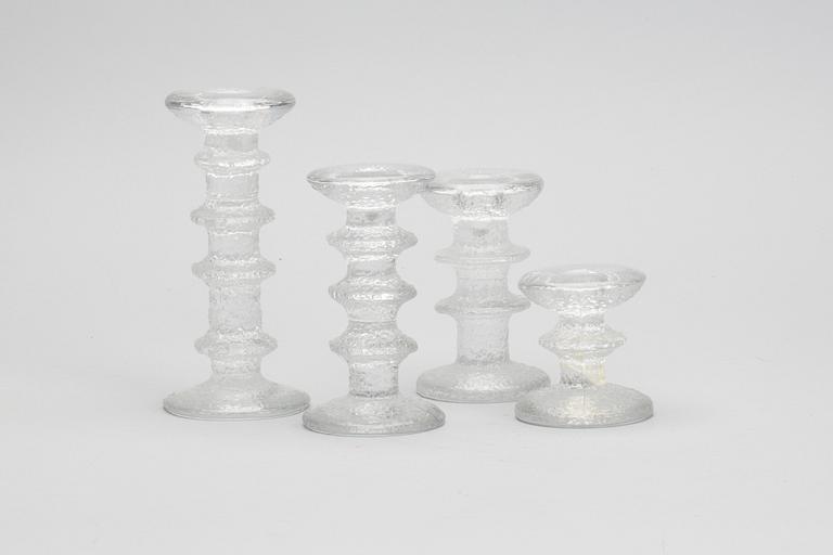 LJUSSTAKAR, 4 st, glas, "Festivo", Timo Sarpaneva, Iittala. 1900-talets andra hälft.