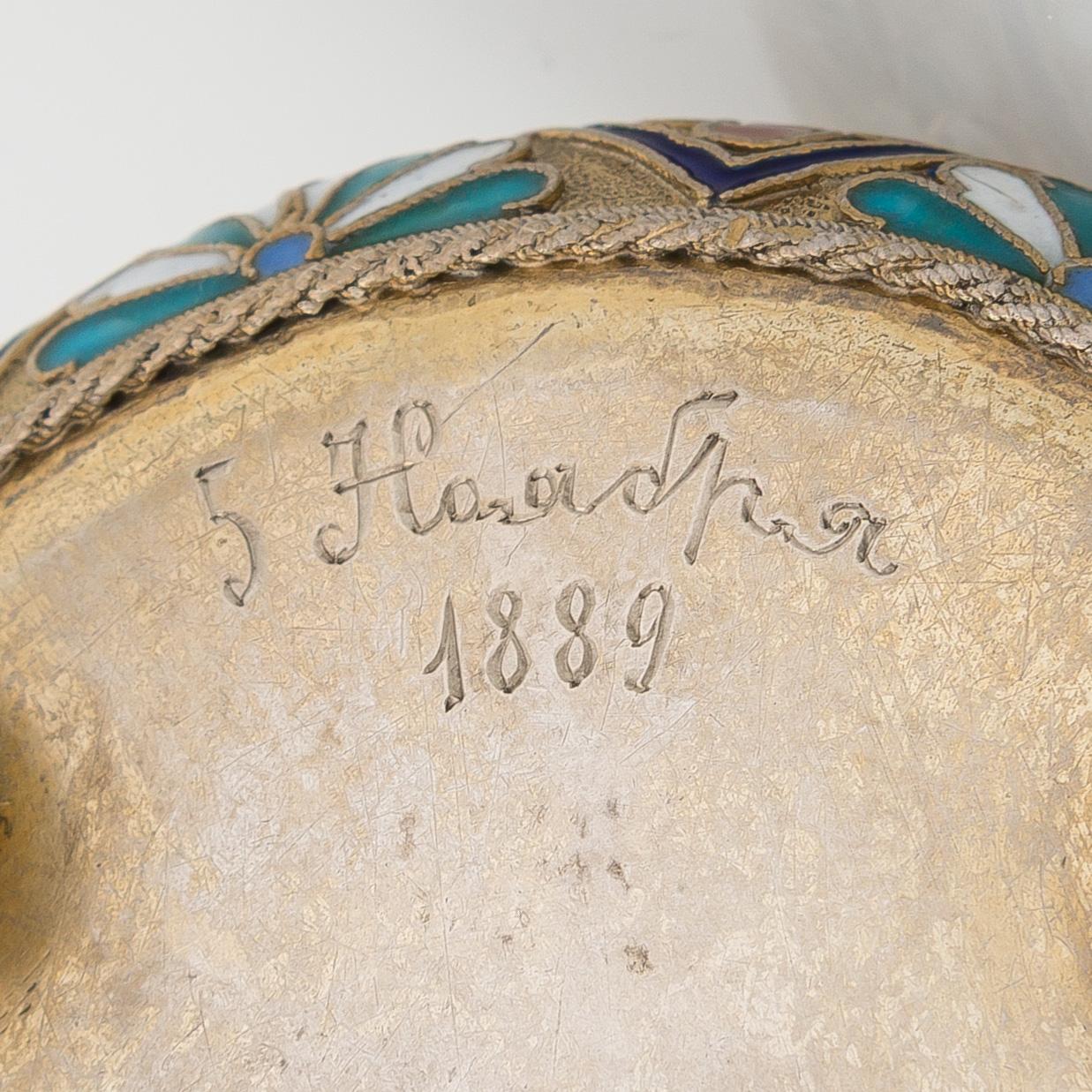 Semen Kazakov, saltkar, cloisonné-emalj och silver, delvis förgyllt, Moskva 1888.