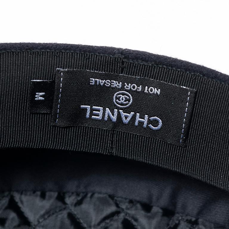 Chanel, vega cap/ship captain's cap, size M.