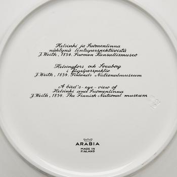 TALLRIKAR, 12 st, porslin, Helsingfors och Sveaborg, Arabia 1964-71.