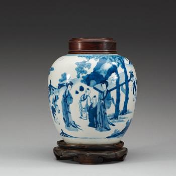 A blue and white jar, Qing dynasty, Kangxi (1662-1722).