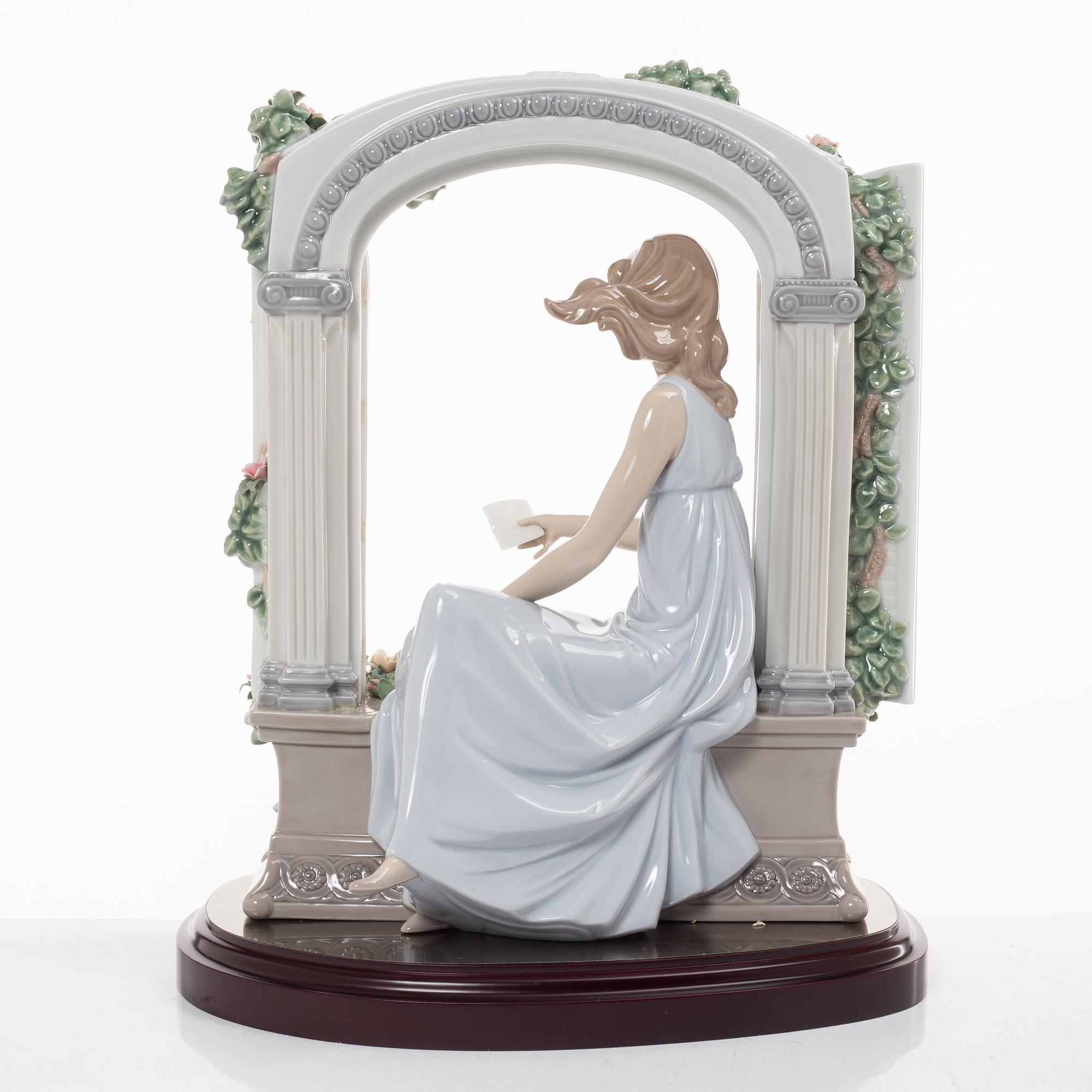 Marco Antonio Noguerón, figurin, "Thinking of love", Lladró, Spanien, 2007.