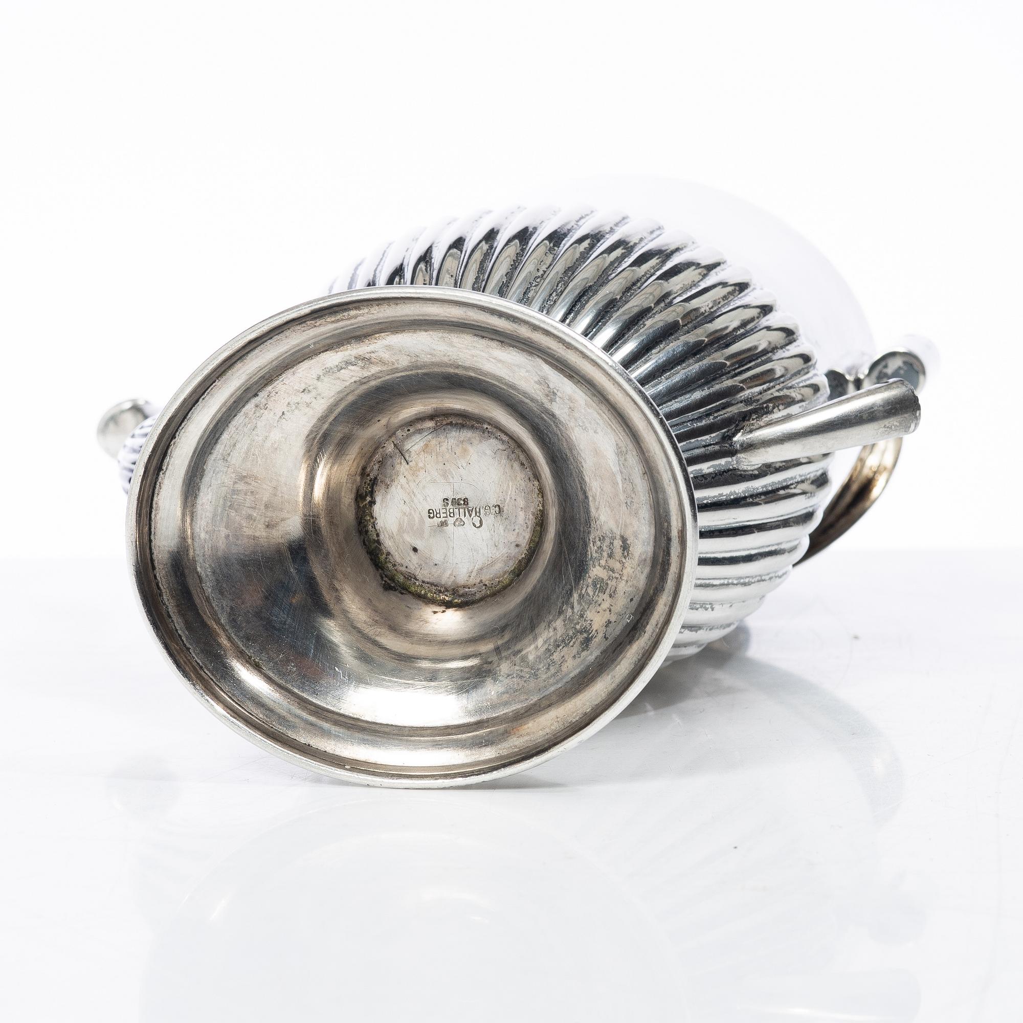 CG Hallberg, kaffeservis, 3 delar, silver, gustaviansk stil, Stockholm 1902.