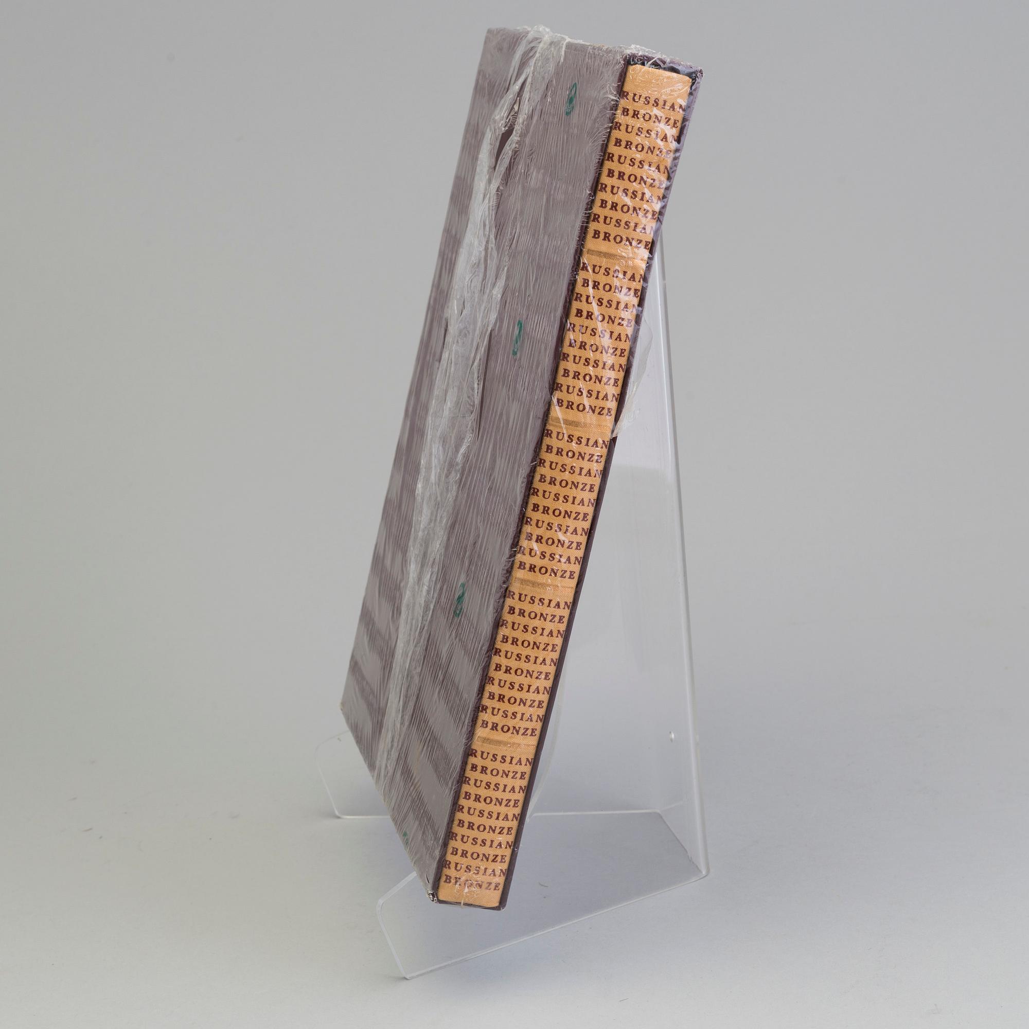 BOK: RUSSIAN BRONZE, ENCYCLOPEDIA OF RUSSIAN ANTIQUES, Project of Arcadi Gaydamak, Igor Sychev, 2003.