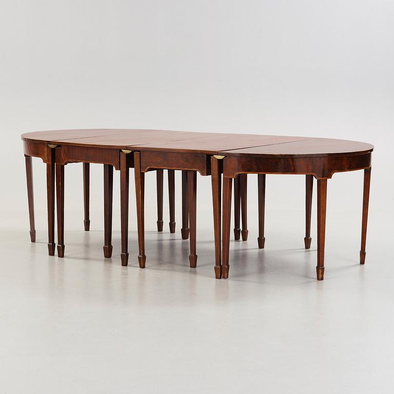 MATBORD. England, 1800-tal.