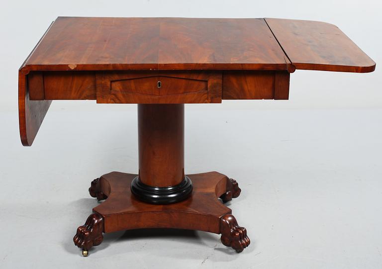 KLAFFBORD, Karl Johan, 1800-talets första hälft.