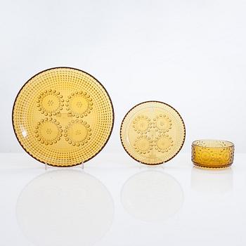Nanny Still, a 21-piece set of 'Grapponia' glass tableware for Riihimäen Lasi, Finland.