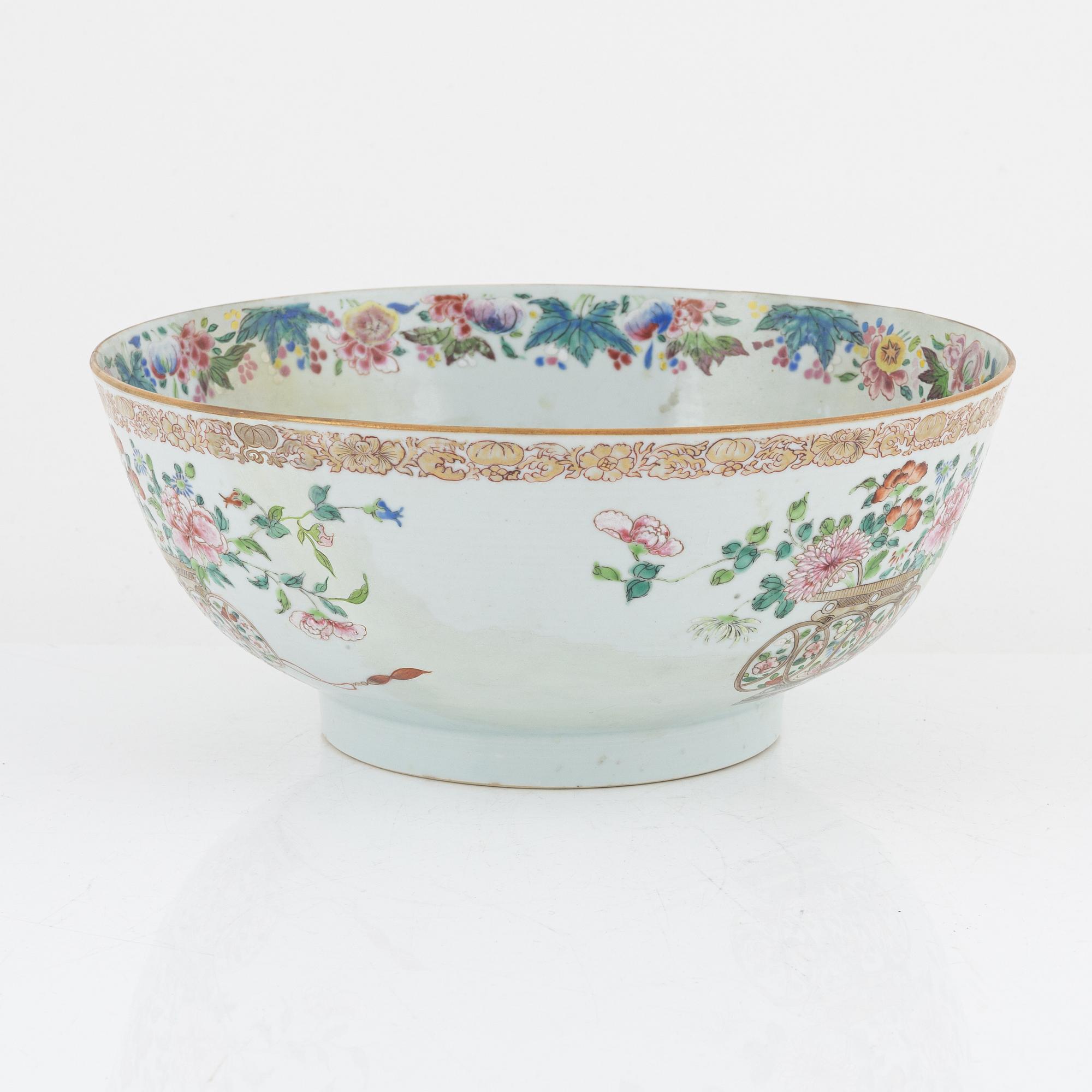 A Chinese famille rose punch bowl, Qing dynasty, Qianlong (1736-95).