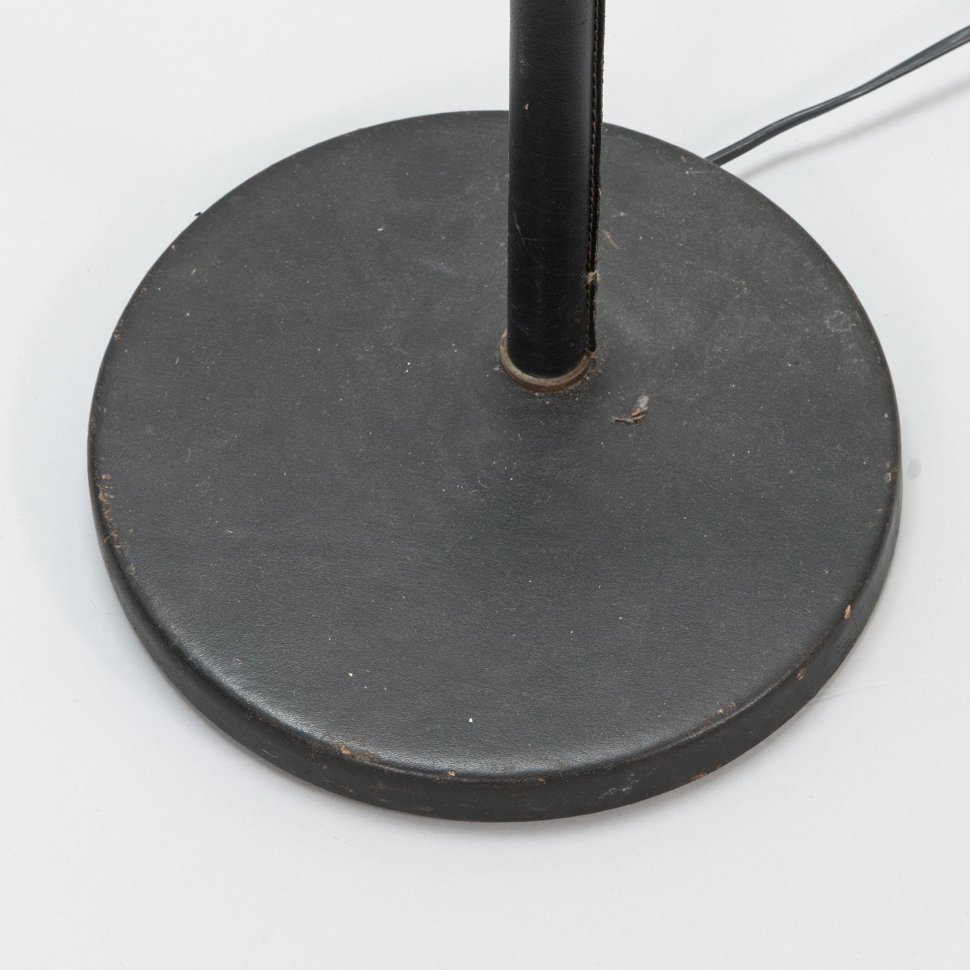 ALVAR AALTO, a 'A808' floor lamp for Valaistustyö.