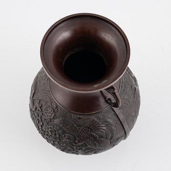 A Japanese bronze vase, signed, 20th century.
