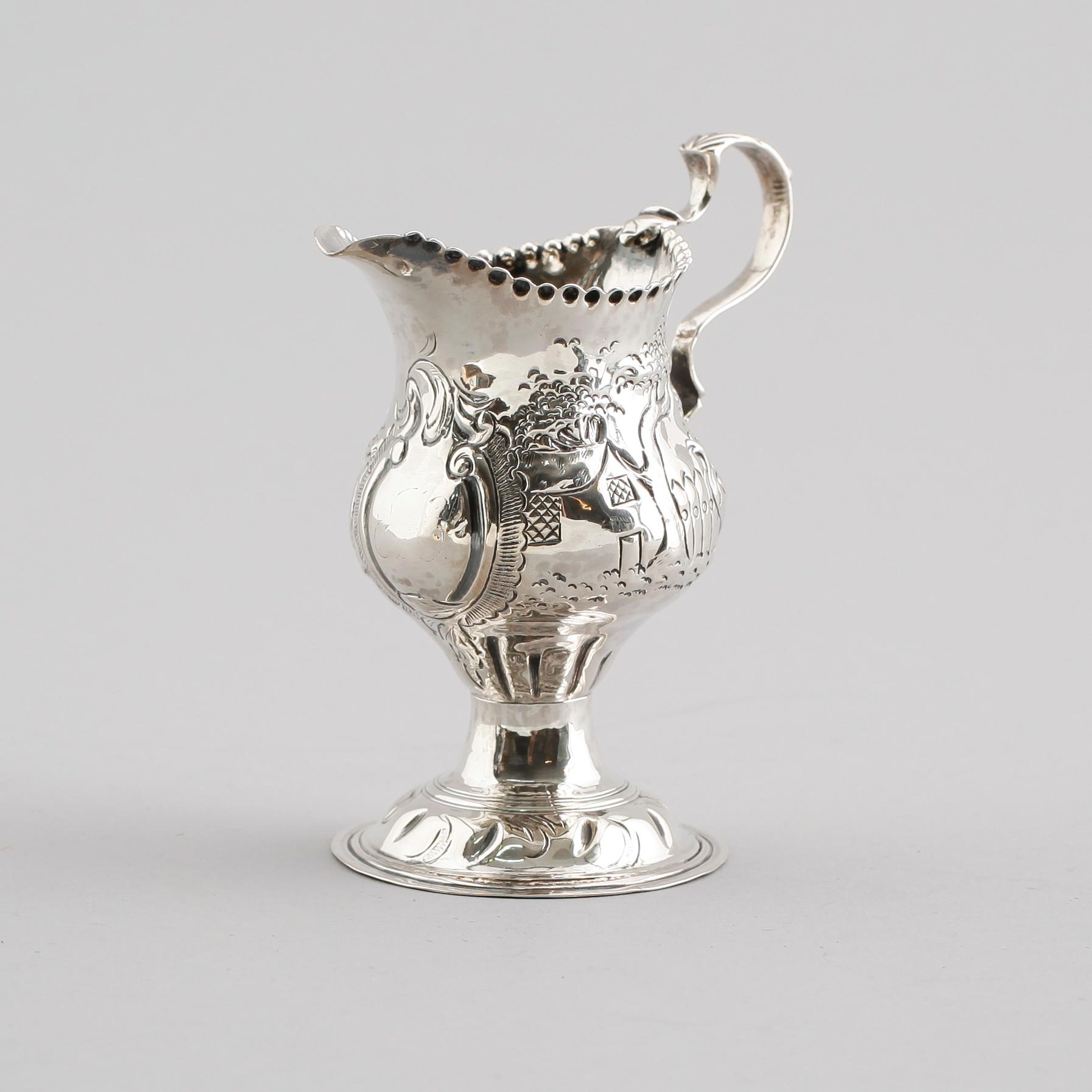 GRÄDDKANNA, silver, London 1776. Vikt ca 70 gram.